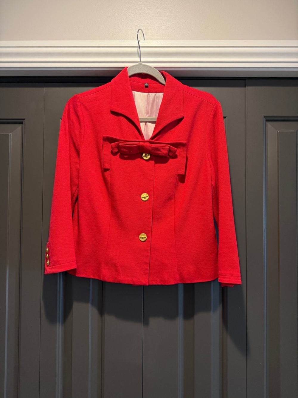 Cabi Red Cropped Jacket w/Bow - size 8